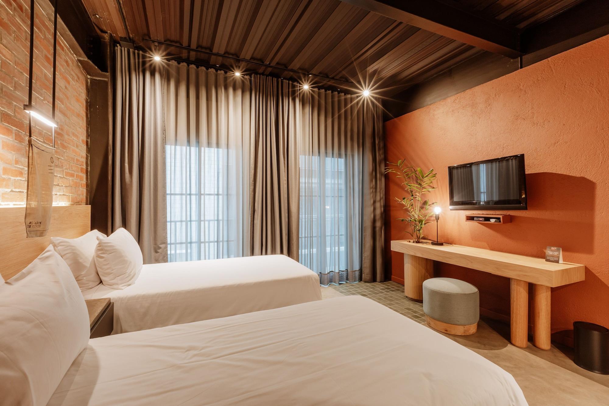 The Art Hotel
